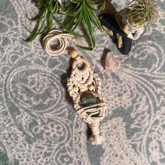 Now accepting Custom Hand Crafted Macrame orders ! - Picture 5 of 16